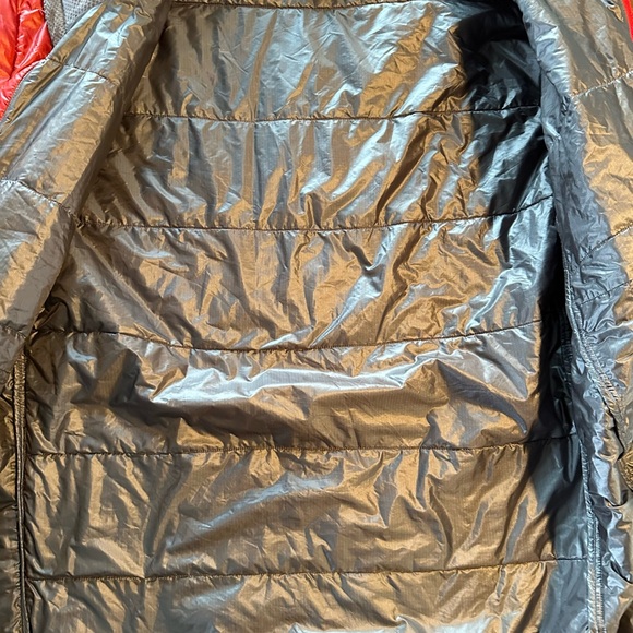 Vintage Montbell Ultra Light Puffer w/ bag - Picture 8 of 9